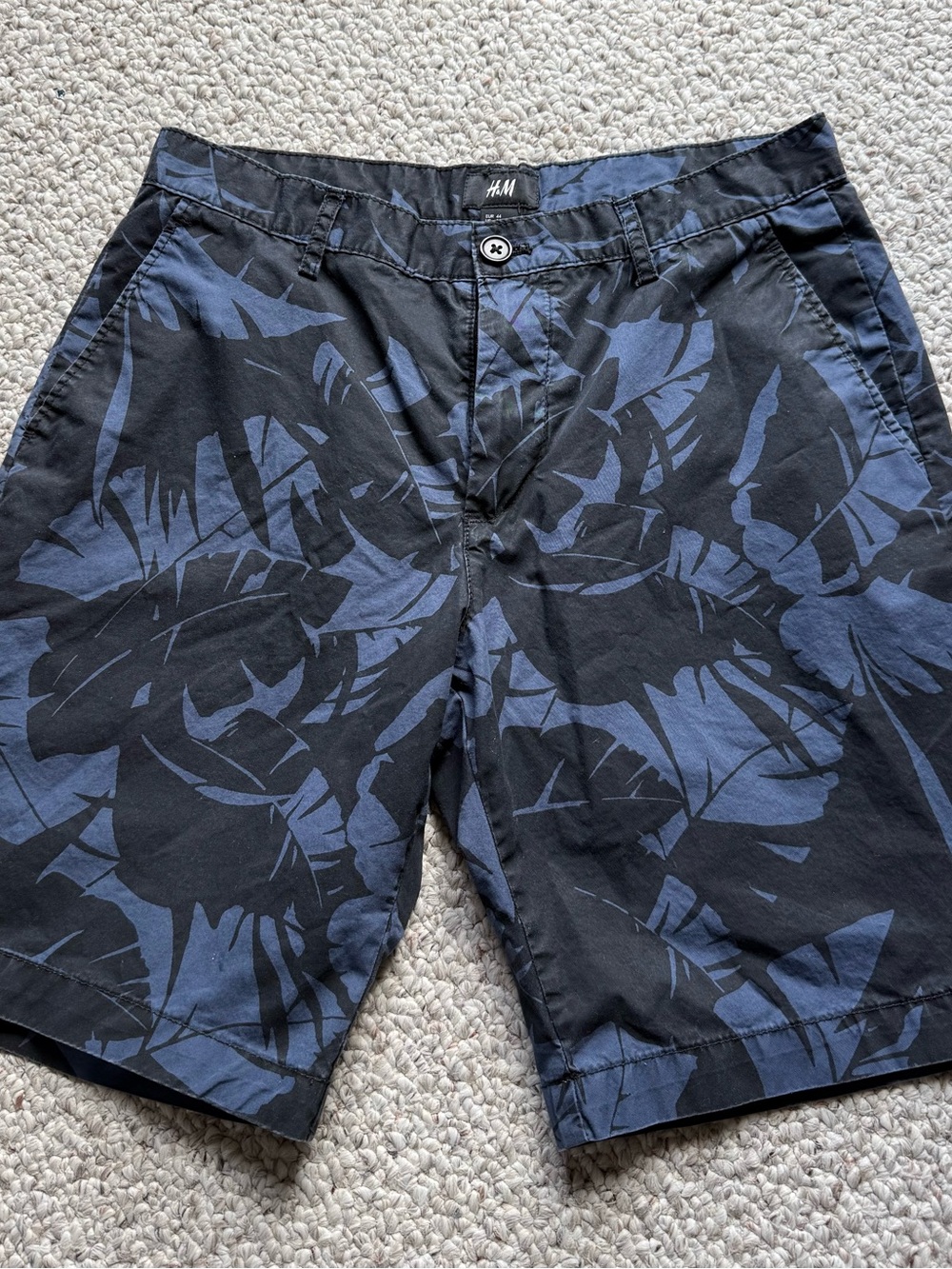 H&M Men's Navy and Black Men’s Cotton Shorts waist size 30
